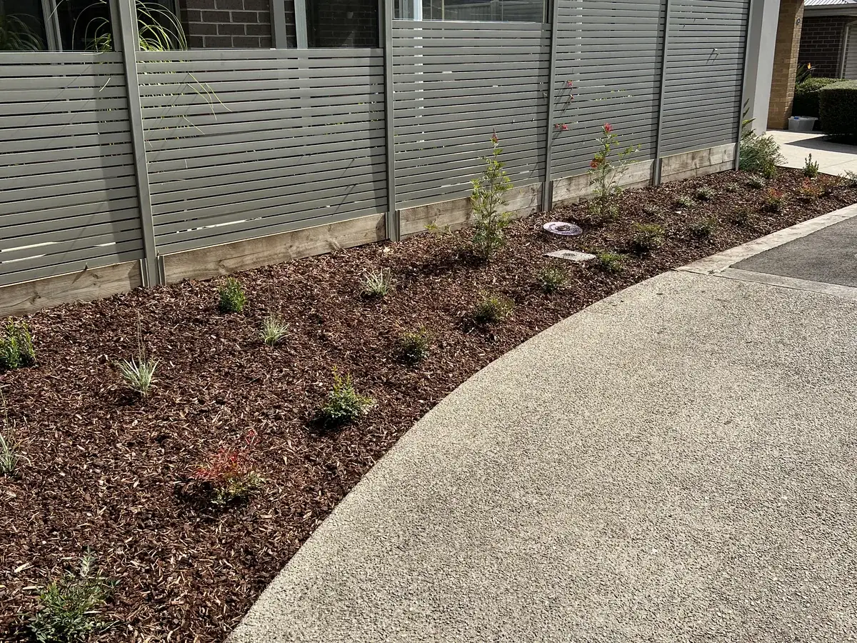 New garden bed planting works mulched and finished, Clyde North